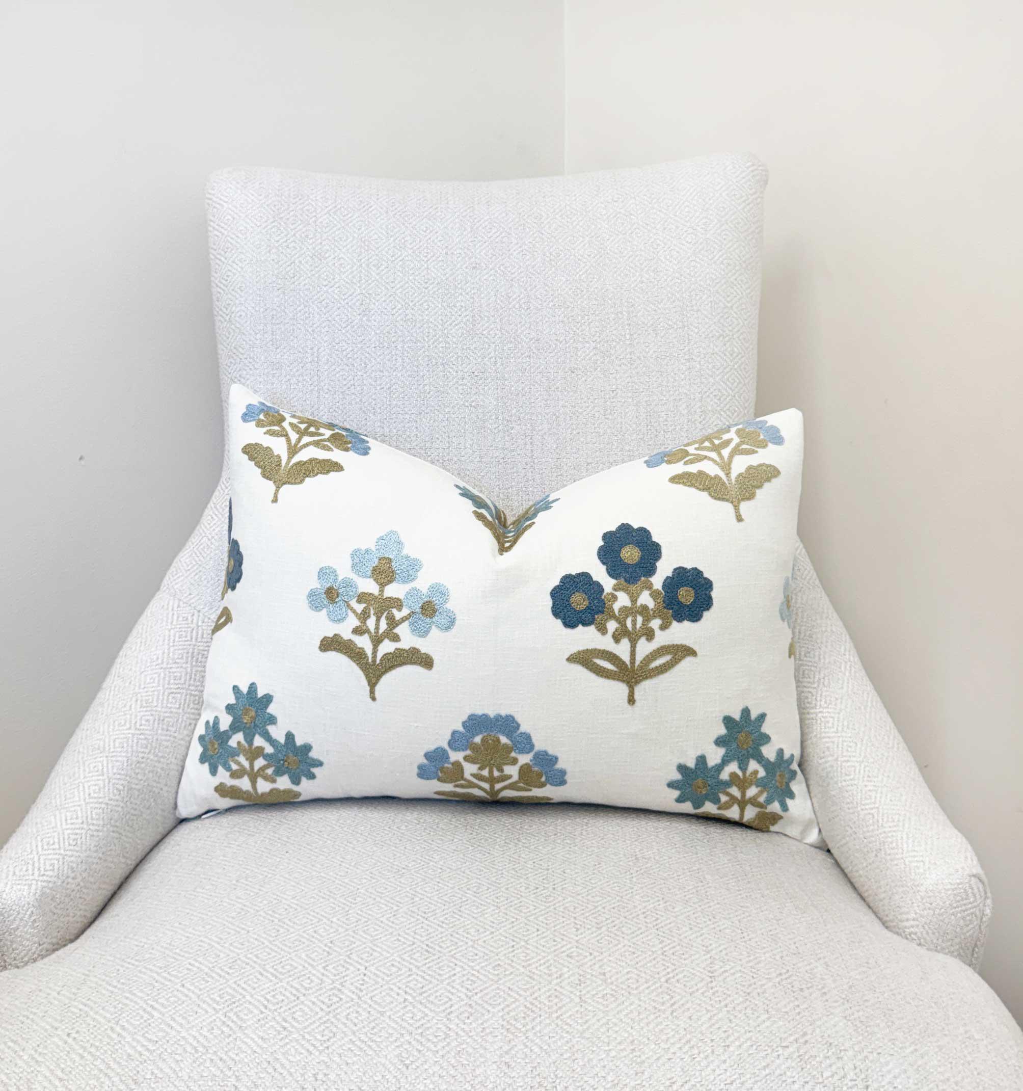Blue Floral Sprig Velvet Pillow Cover - Image 3