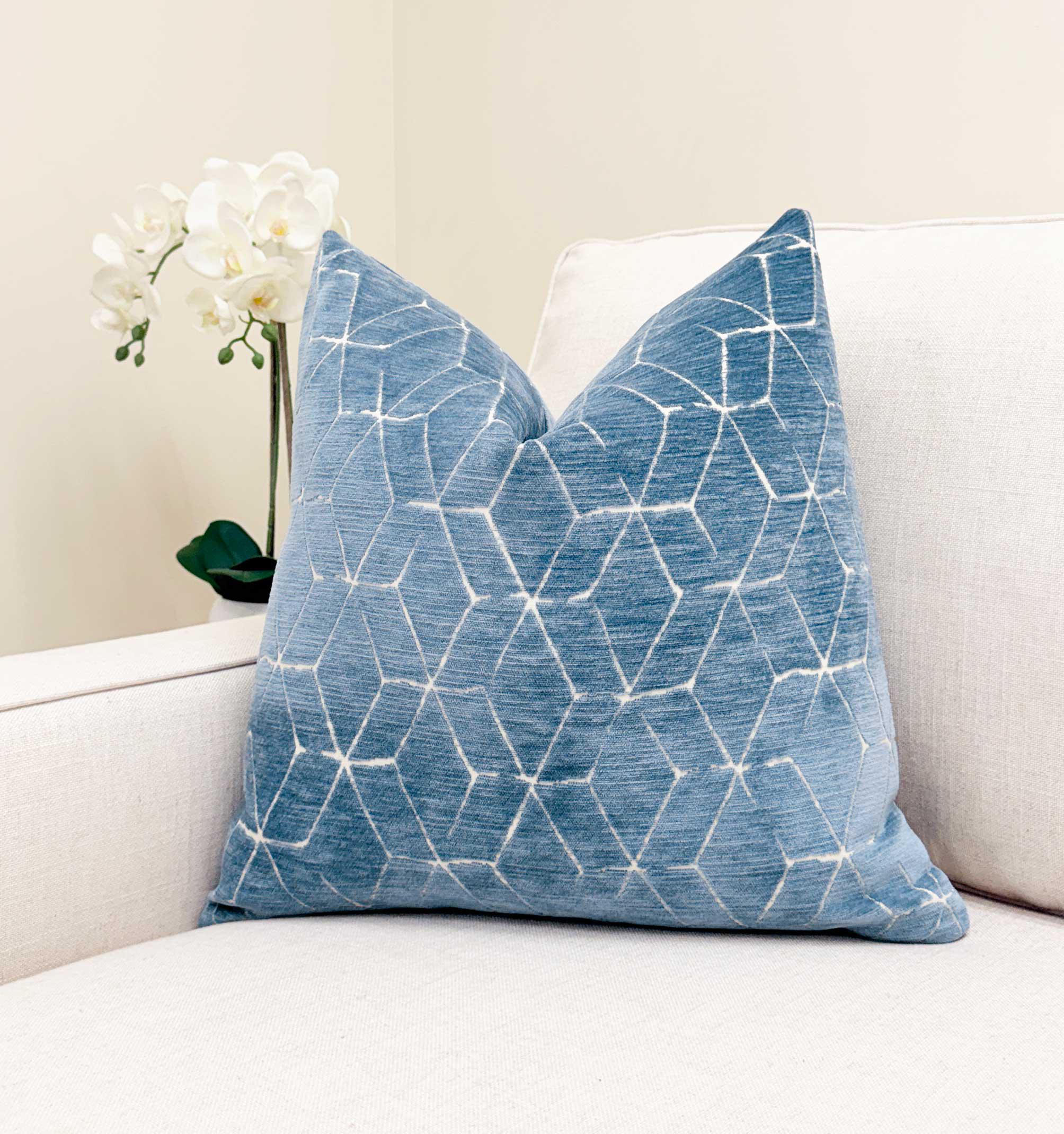 Blue Abstract Linework Velvet Pillow Cover
