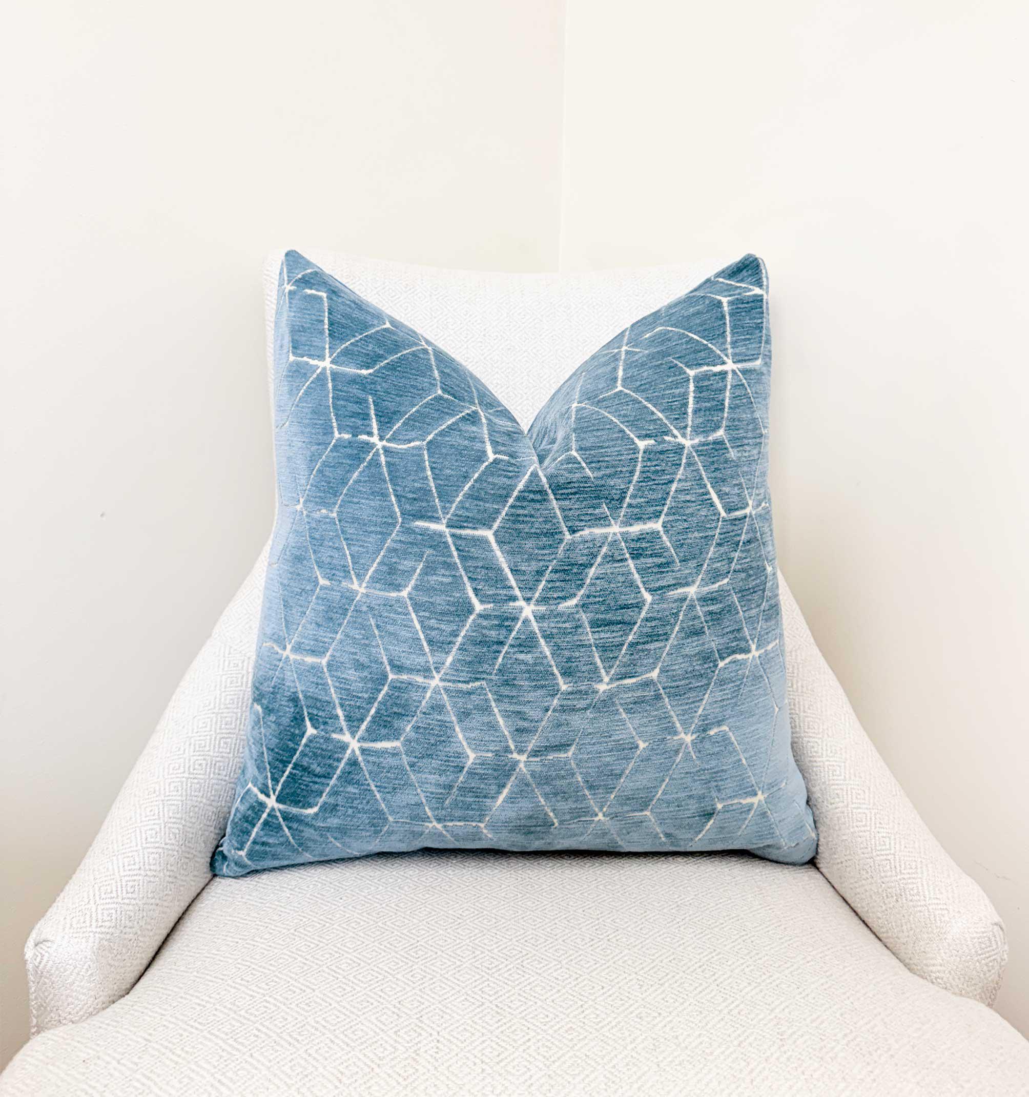 Blue Abstract Linework Velvet Pillow Cover - Image 3